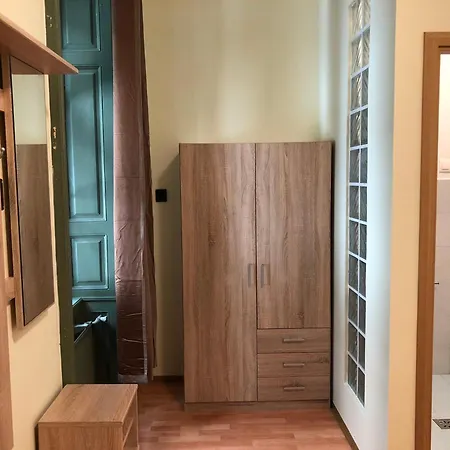 Kecskmeti * Budapeşte
