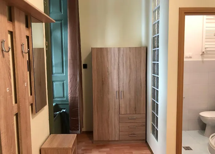 Kecskmeti * Budapesta